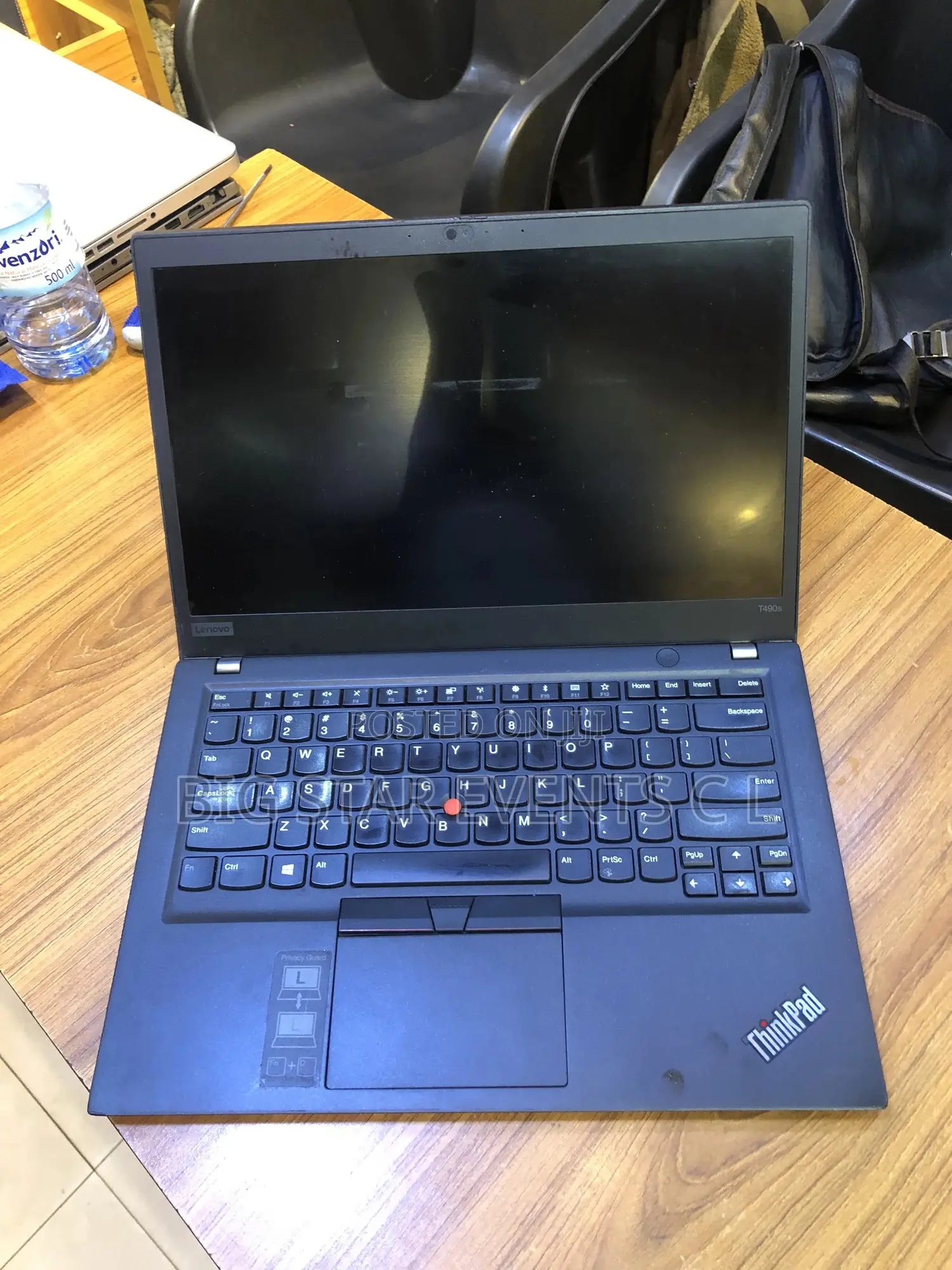 Laptop Lenovo Thinkpad T490s 4GB Intel Core i3 SSD 500GB
