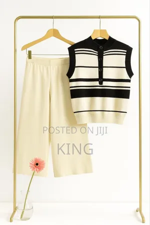 Women's Two-Piece Fashion Set