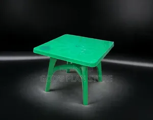 Outdoor_indoor Square Plastic Table Green