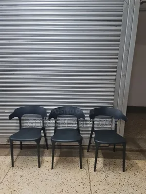 Identical Plastic Chairs Plastic Chairs