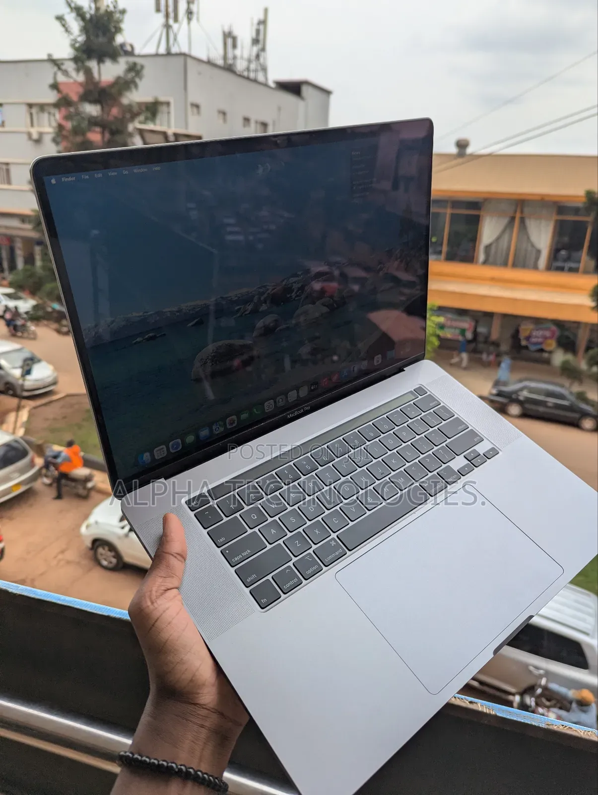 Laptop Apple MacBook Pro 2019 16GB Intel Core i7 SSD 512GB