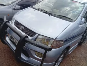 Toyota Regius 1999 Blue