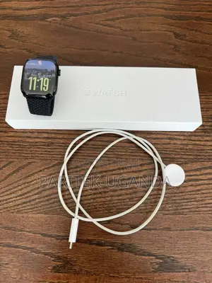Apple Watch Series 11 - 46 Mm Jet Black Aluminum GPS Braided Solo Loop