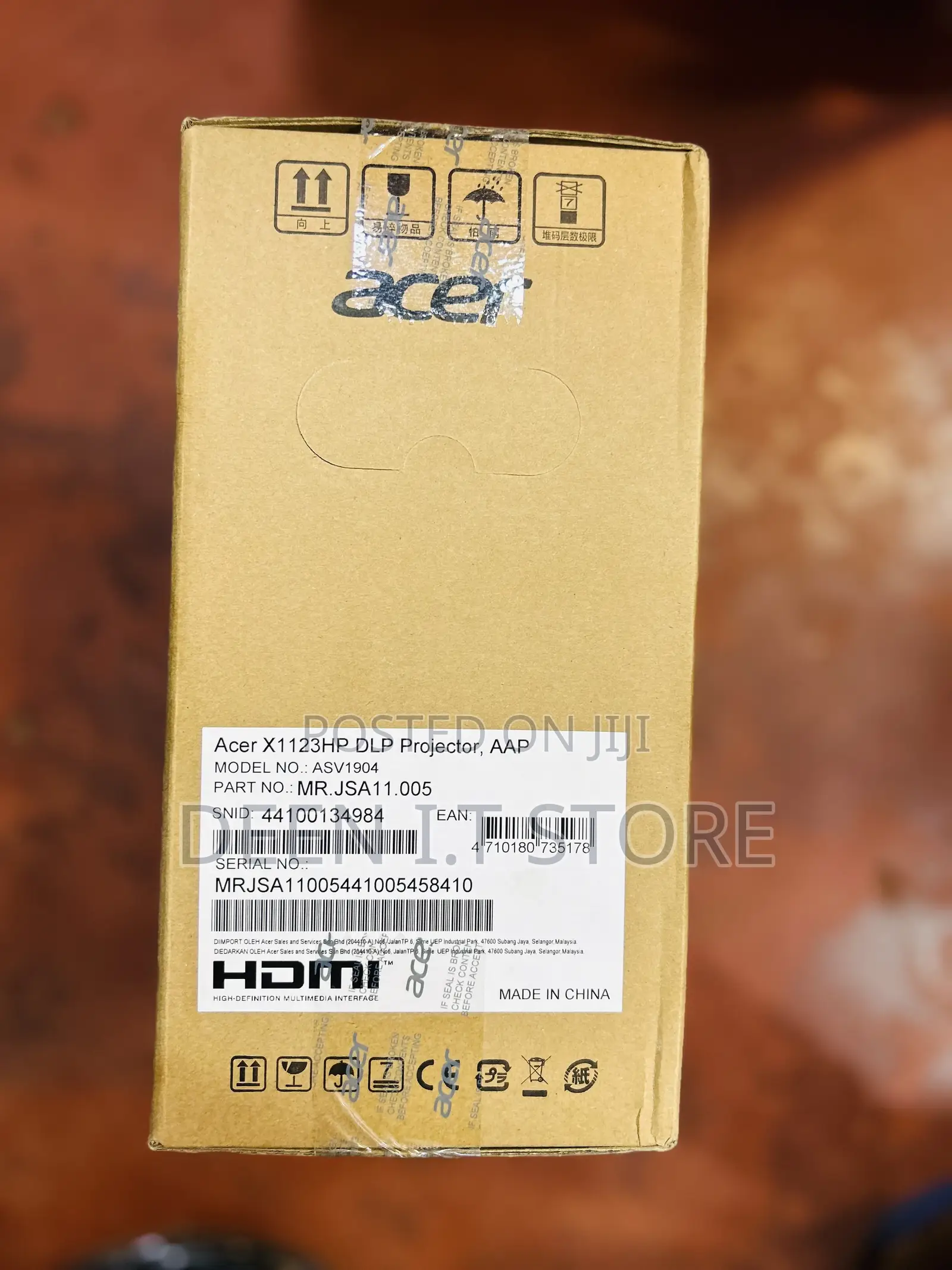 Acer X1123hp DLP Projector