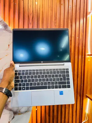 Laptop HP EliteBook 640 G10 16GB Intel Core i5 SSD 512GB