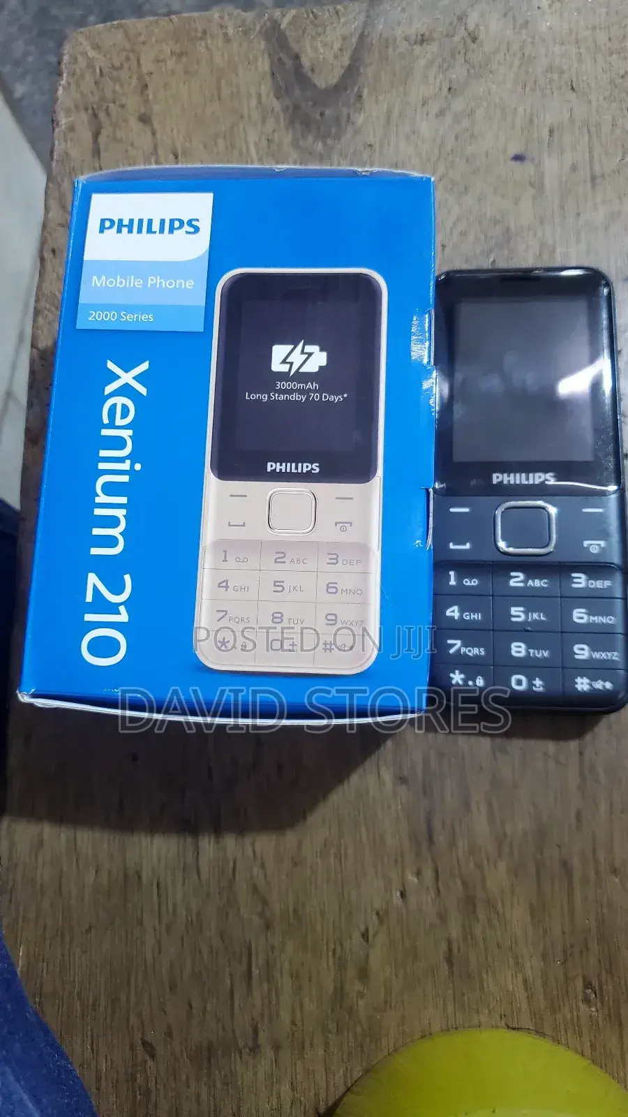 New Philips E210 Black