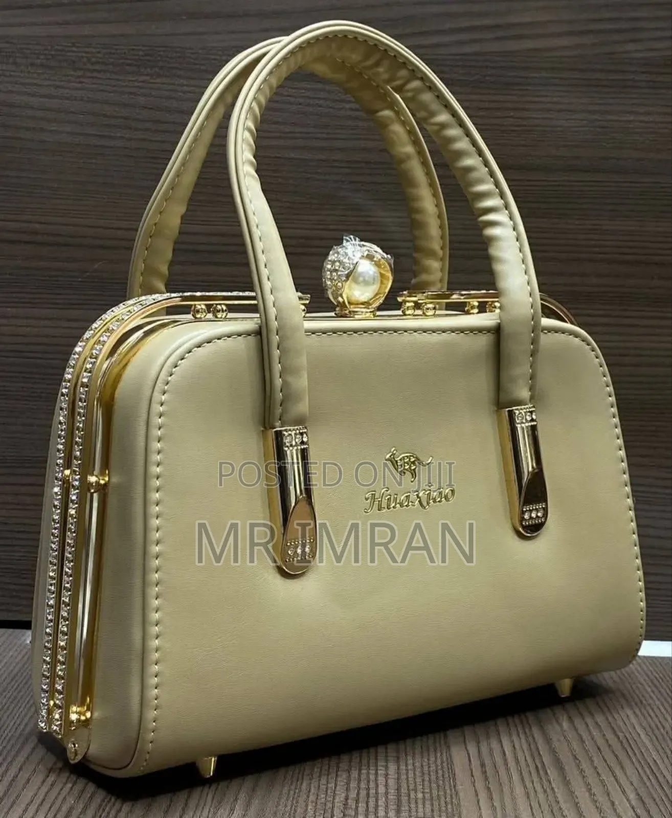 Stylish Supreme Fancy Handbag