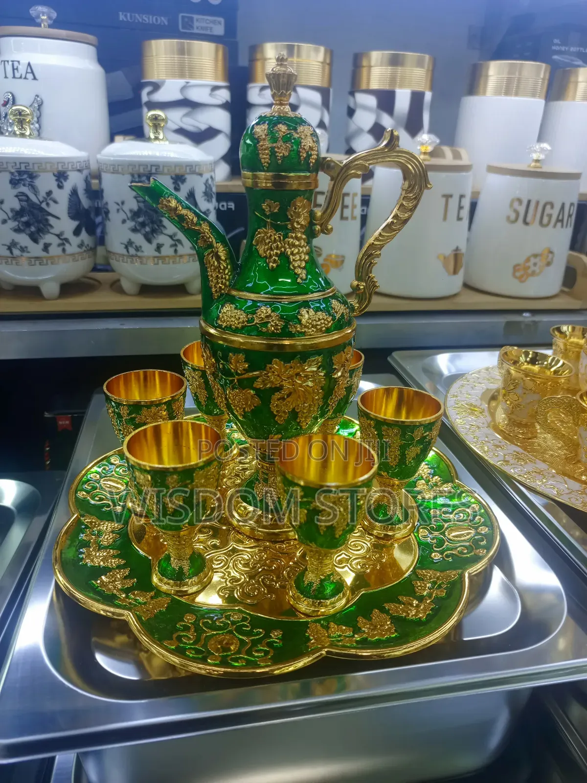 Vintage Teapot Set