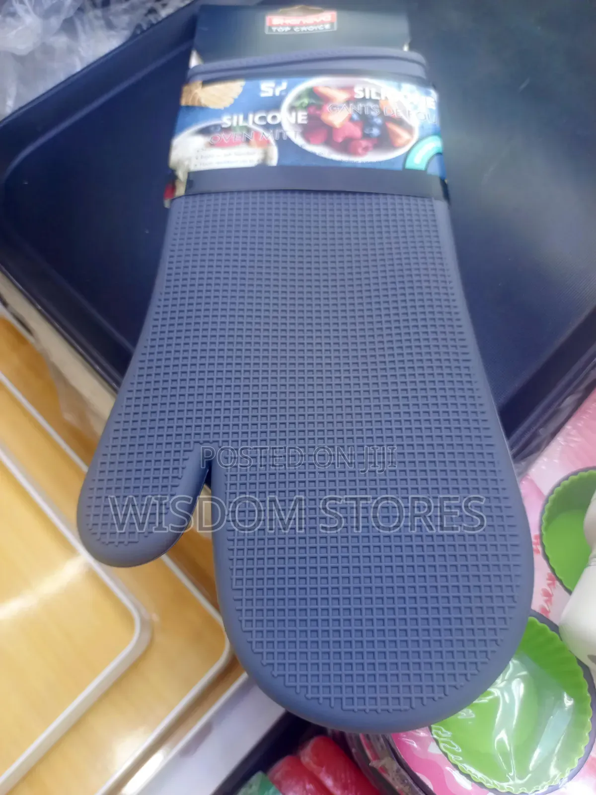 Shengva Top Choice Silicone Oven Mitt.