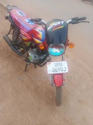 Bajaj Boxer 125 2025 Red