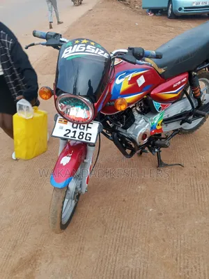 Bajaj Boxer 125 2024 Red