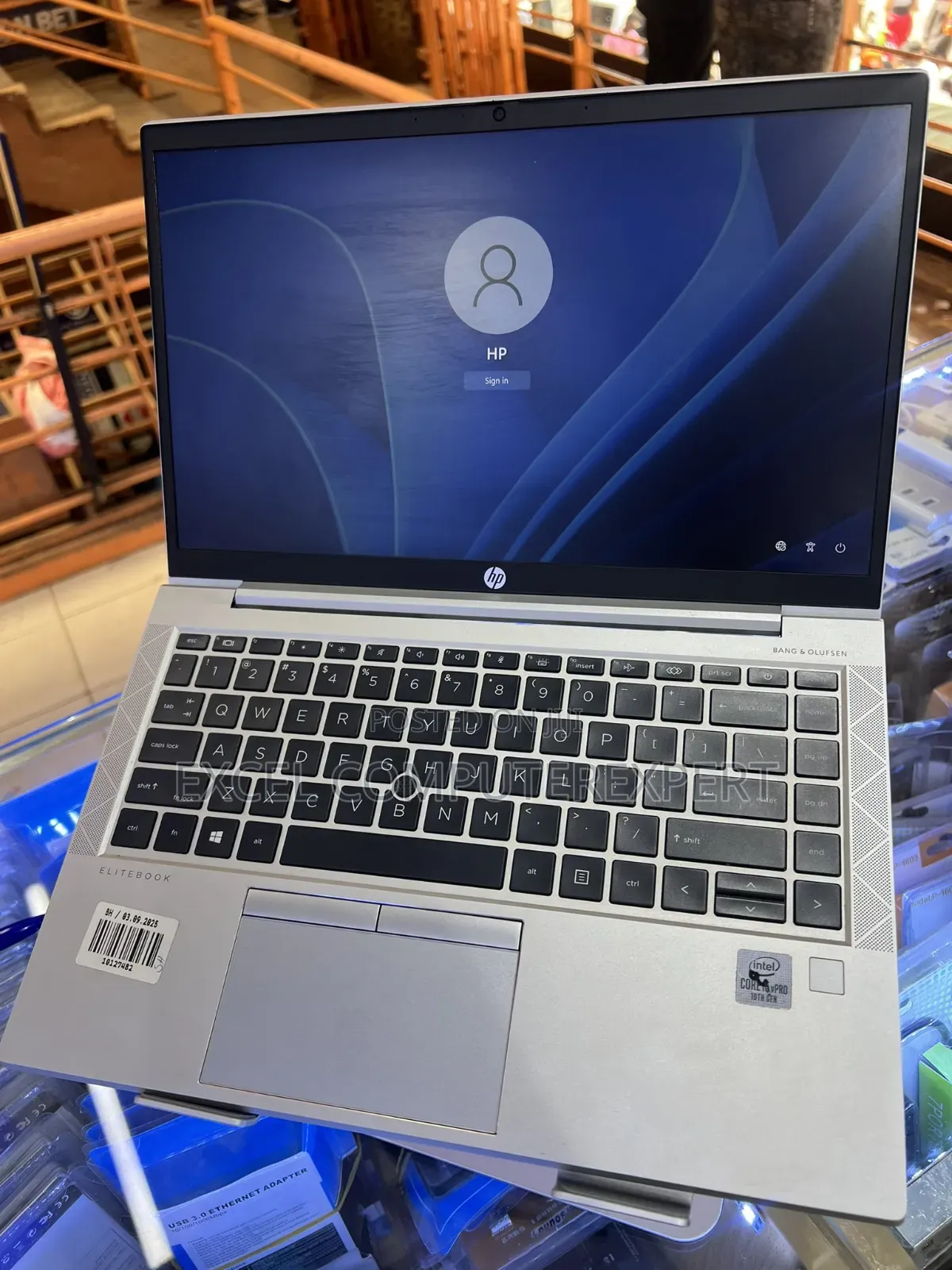 New Laptop HP EliteBook 840 G5 8GB Intel Core i7 SSD 256GB