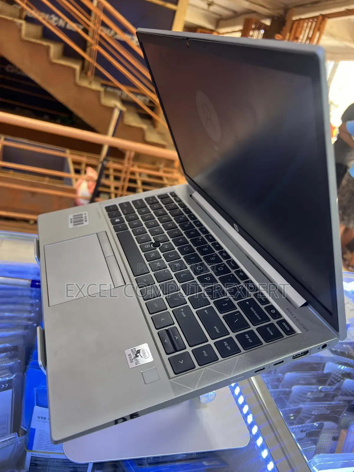 New Laptop HP EliteBook 840 G5 8GB Intel Core i7 SSD 256GB