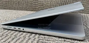 Laptop Apple MacBook Pro 2021 M1 16GB Apple M1 Pro SSD 512GB