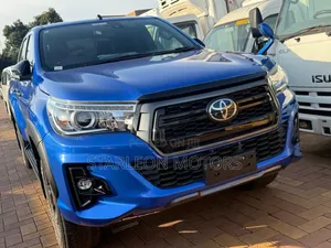 Toyota Hilux 2.4 Diesel 2020 Blue