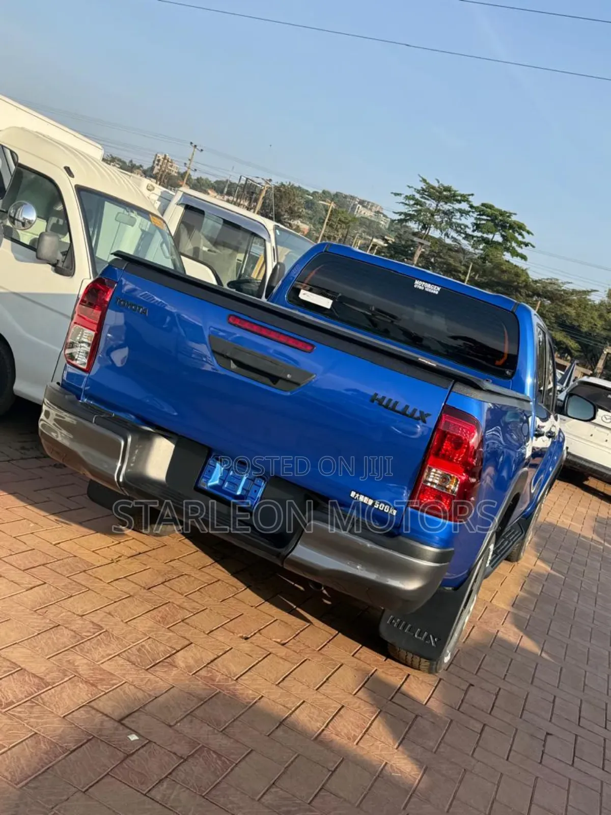 Toyota Hilux 2.4 Diesel 2020 Blue