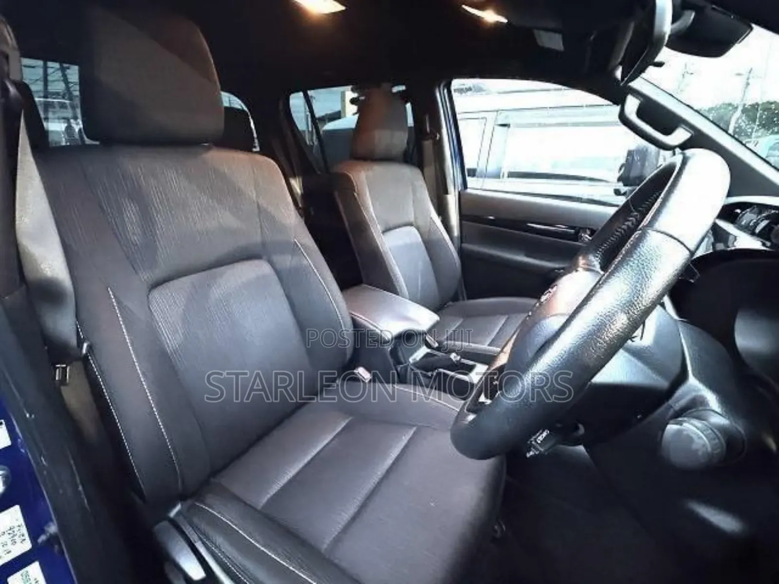 Toyota Hilux 2.4 Diesel 2020 Blue