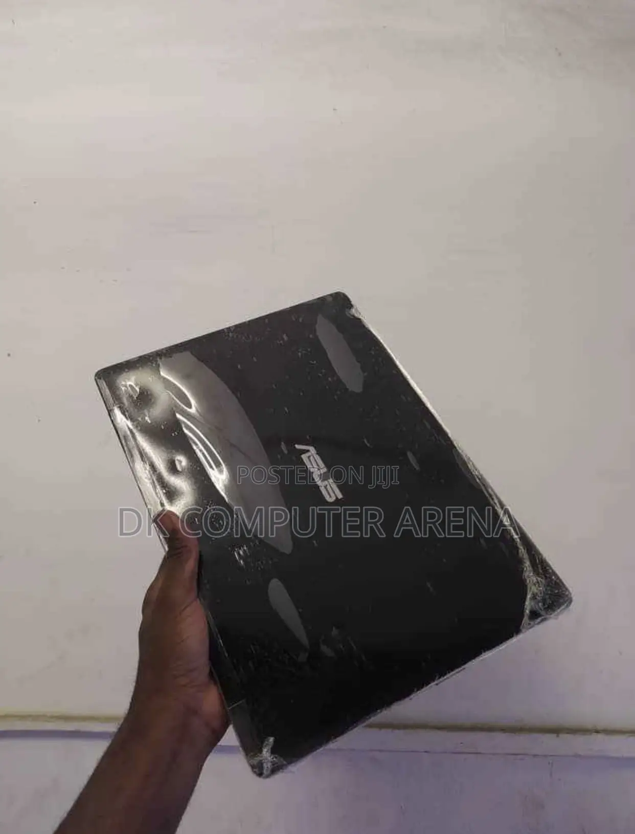 Laptop Asus A42DE 4GB Intel Core i3 SSD 128GB