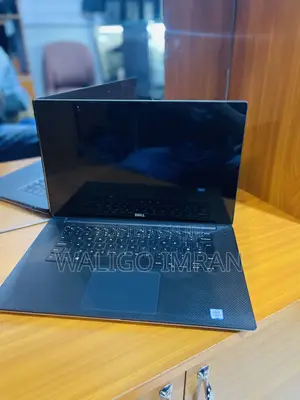 Laptop Dell XPS 15 9560 16GB Intel Core i7 SSD 512GB