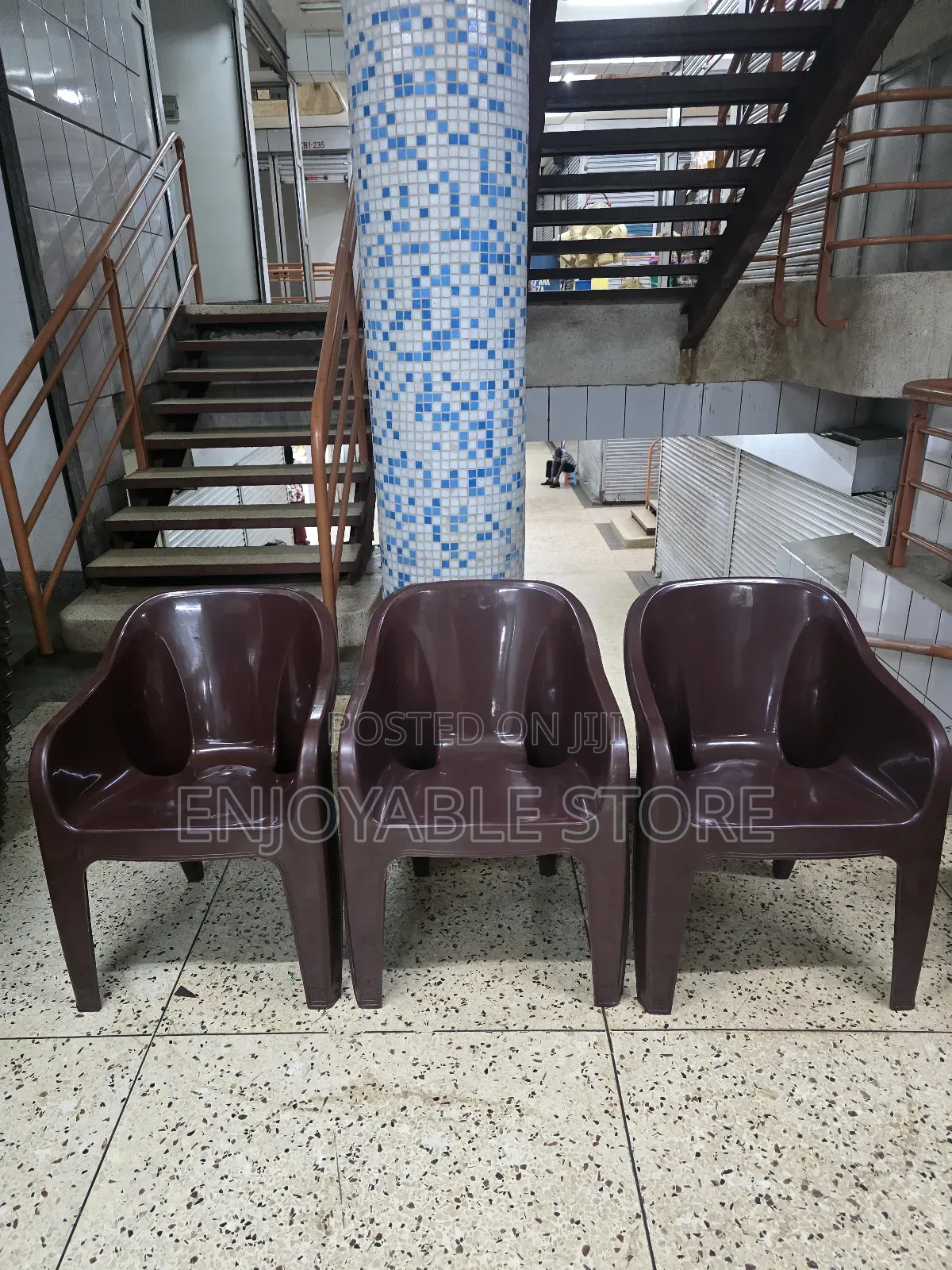 Vintage Plastic Chairs Plastic Chairs