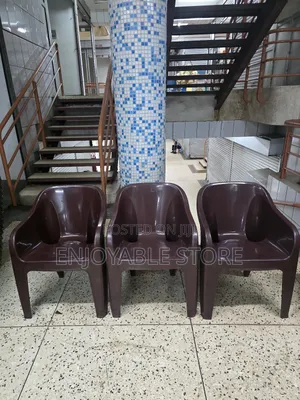 Vintage Plastic Chairs Plastic Chairs