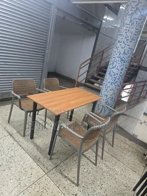 Home Office Garden Hotels Foldable Wooden Table and Chairs Plastic