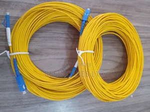 Fiber Patchcord Lc-sc 30m Sm Simplex