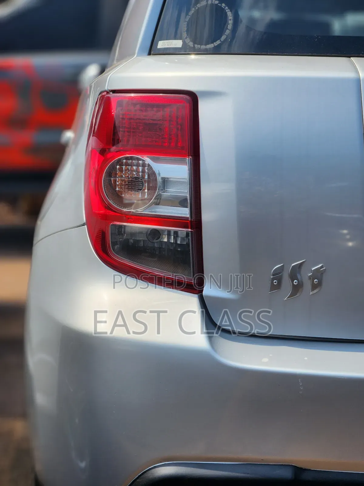 Toyota IST 2010 Silver