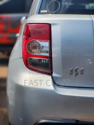 Toyota IST 2010 Silver