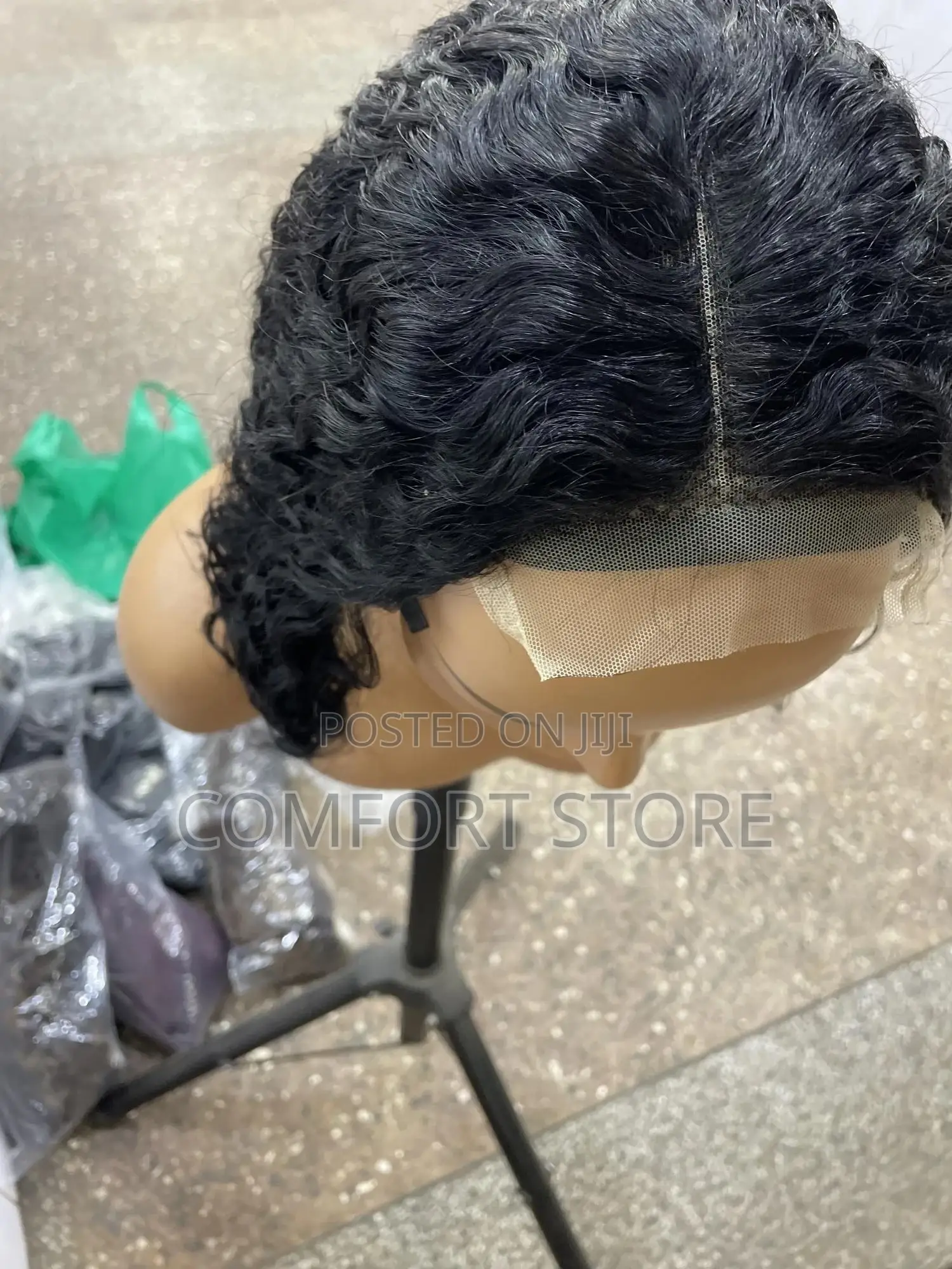 4*4 Pixie Curly Black