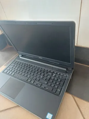 Laptop Dell Vostro 15 3568 4GB Intel Core i3 SSD 128GB
