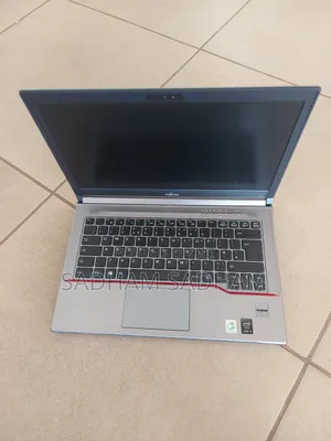 Laptop Fujitsu Lifebook E743 8GB Intel Core i5 SSD 256GB