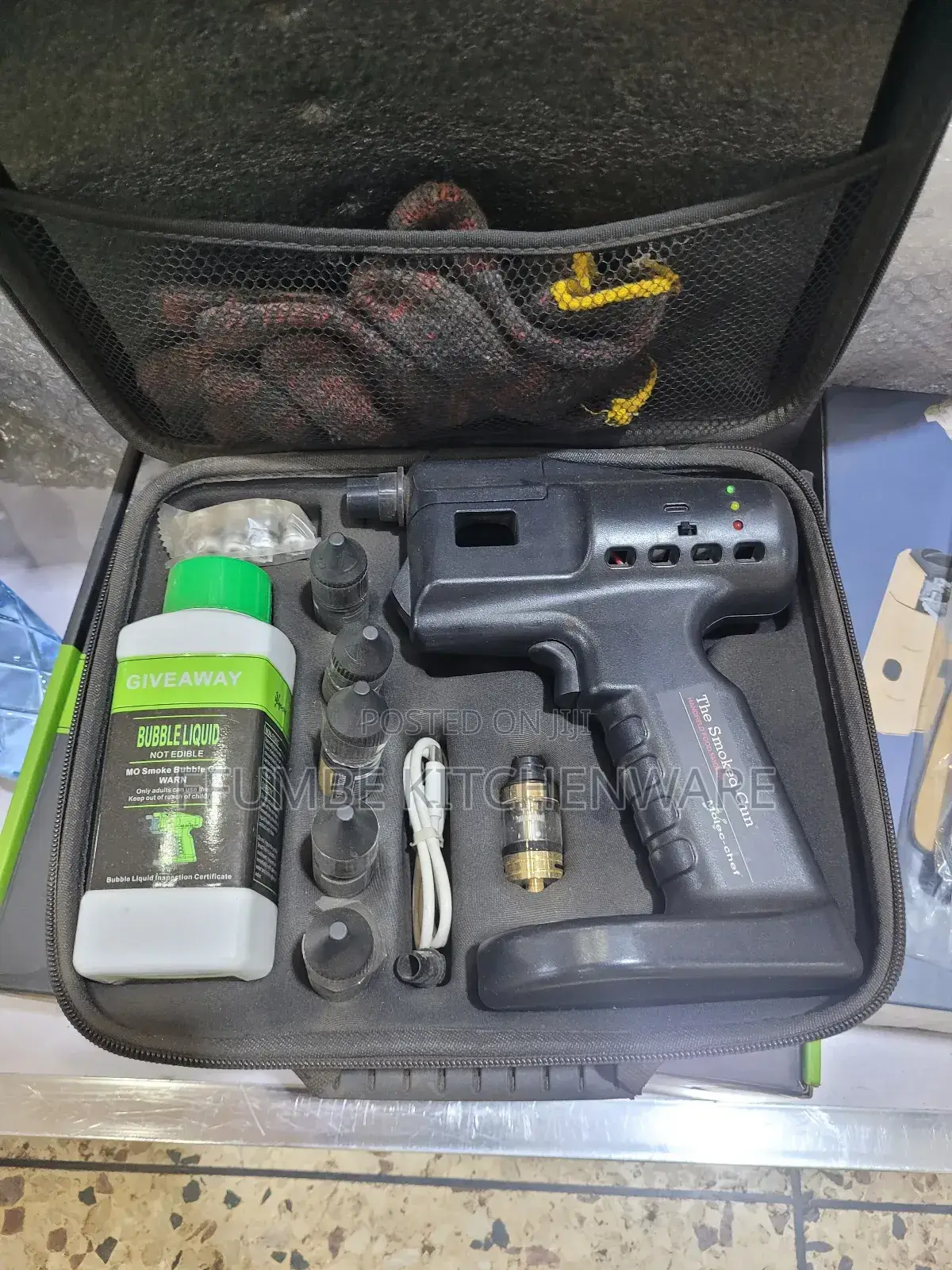 Smoke Bubble Gun