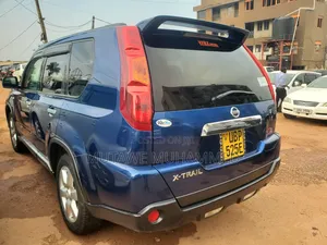 Nissan X-Trail 2010 Blue