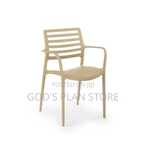 State Armed Restaurant Plastic Chairs Restaurant Plastic Chairs