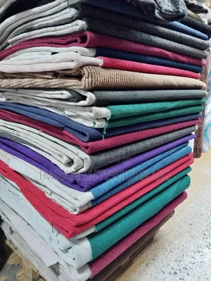 Elelegant Woolen Carpets Per Square at Cheap Price
