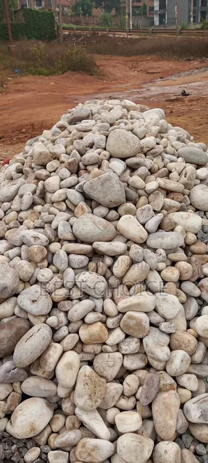 Premium Decorative Stones That Will Transform Your Space.