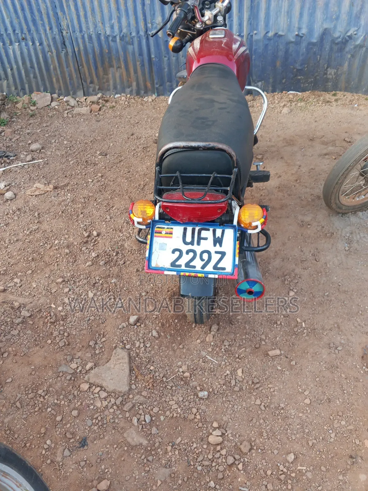 Bajaj Boxer 100 2023 Red