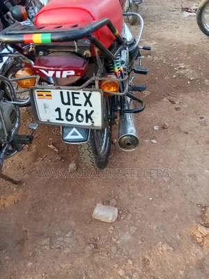 Bajaj Boxer 100 2021 Red