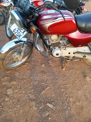 Bajaj Boxer 100 2021 Red