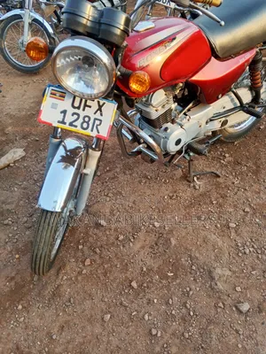 Bajaj Boxer 100 2023 Red
