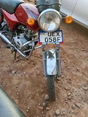 Bajaj Boxer 100 2021 Red