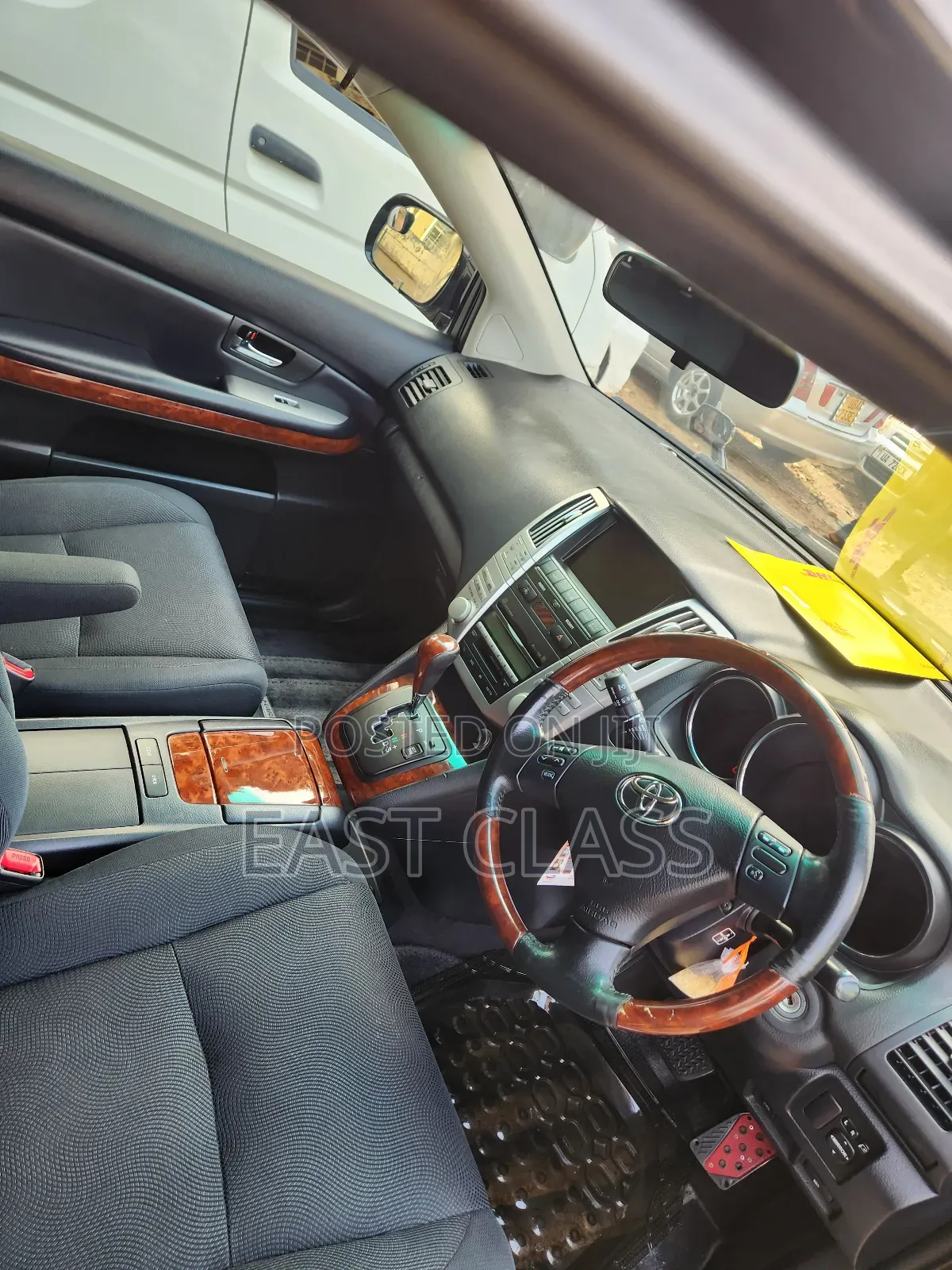 Toyota Harrier 2012 Black