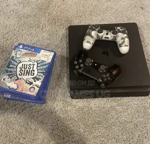 Sony Playstation 4 Slim Console Black With Two Controllers Ps4 Games