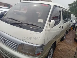 Toyota HiAce 2001 Grey