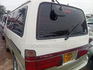 Toyota HiAce 2001 Grey