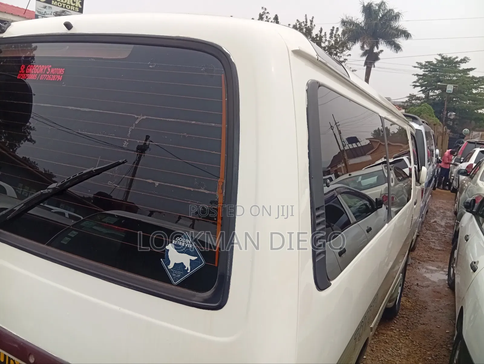 Toyota HiAce 2001 Grey