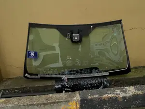 Prado Tx Windscreen Glass