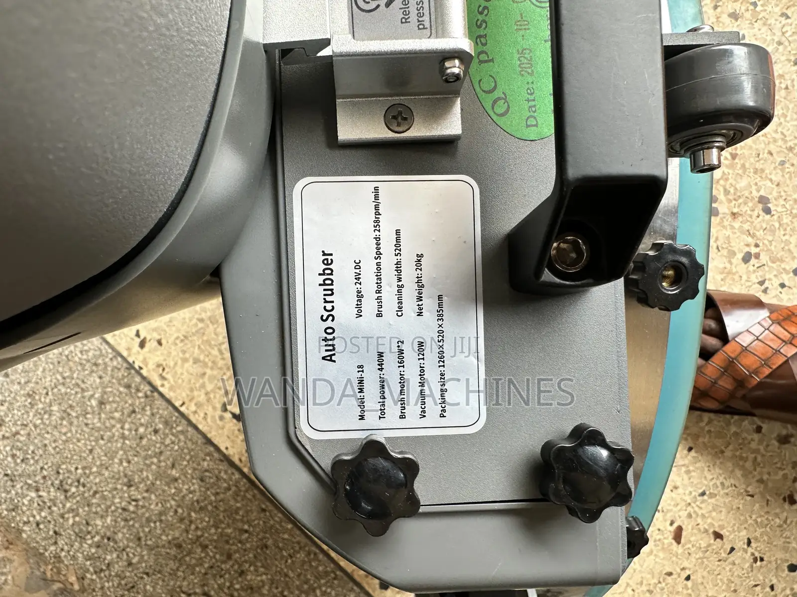 Automatic Floor Scrubber Machine