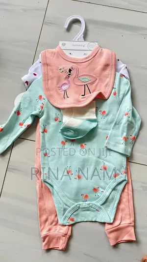 Baby Clothes Set Body Suits Bib Socks 5in1